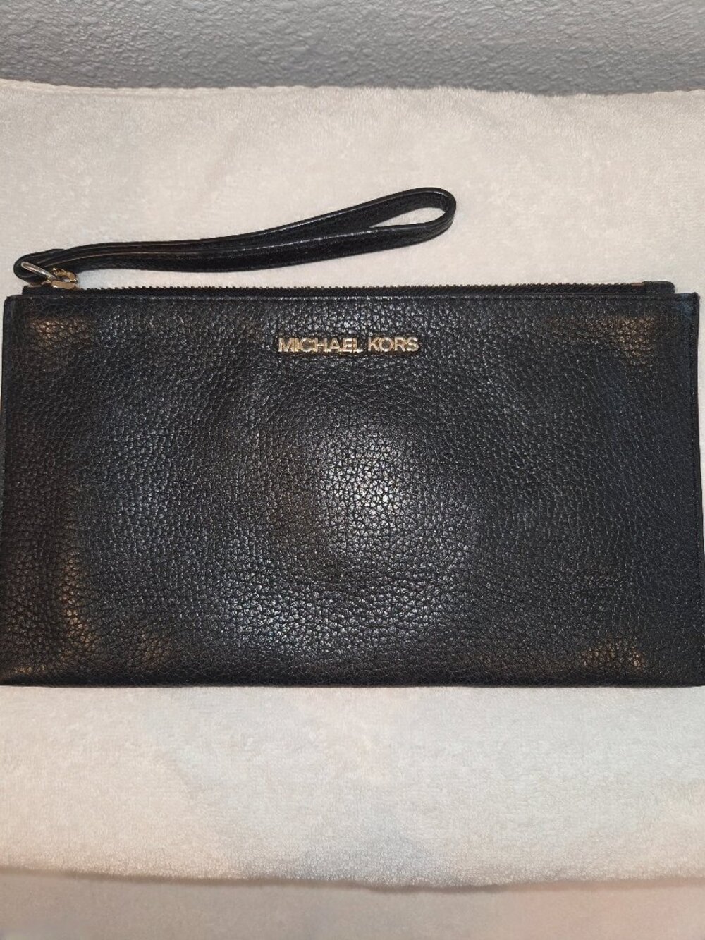 Michael Kors Black Pebbled Leather Jet Set Travel Large Wristlet Clutch